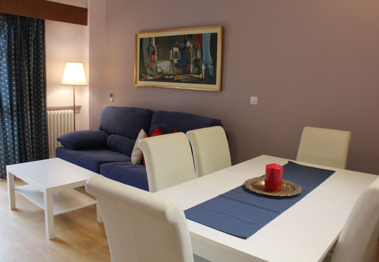 Apartamento en Madrid - Amplio apartamento, Madrid Centro. WIFI
