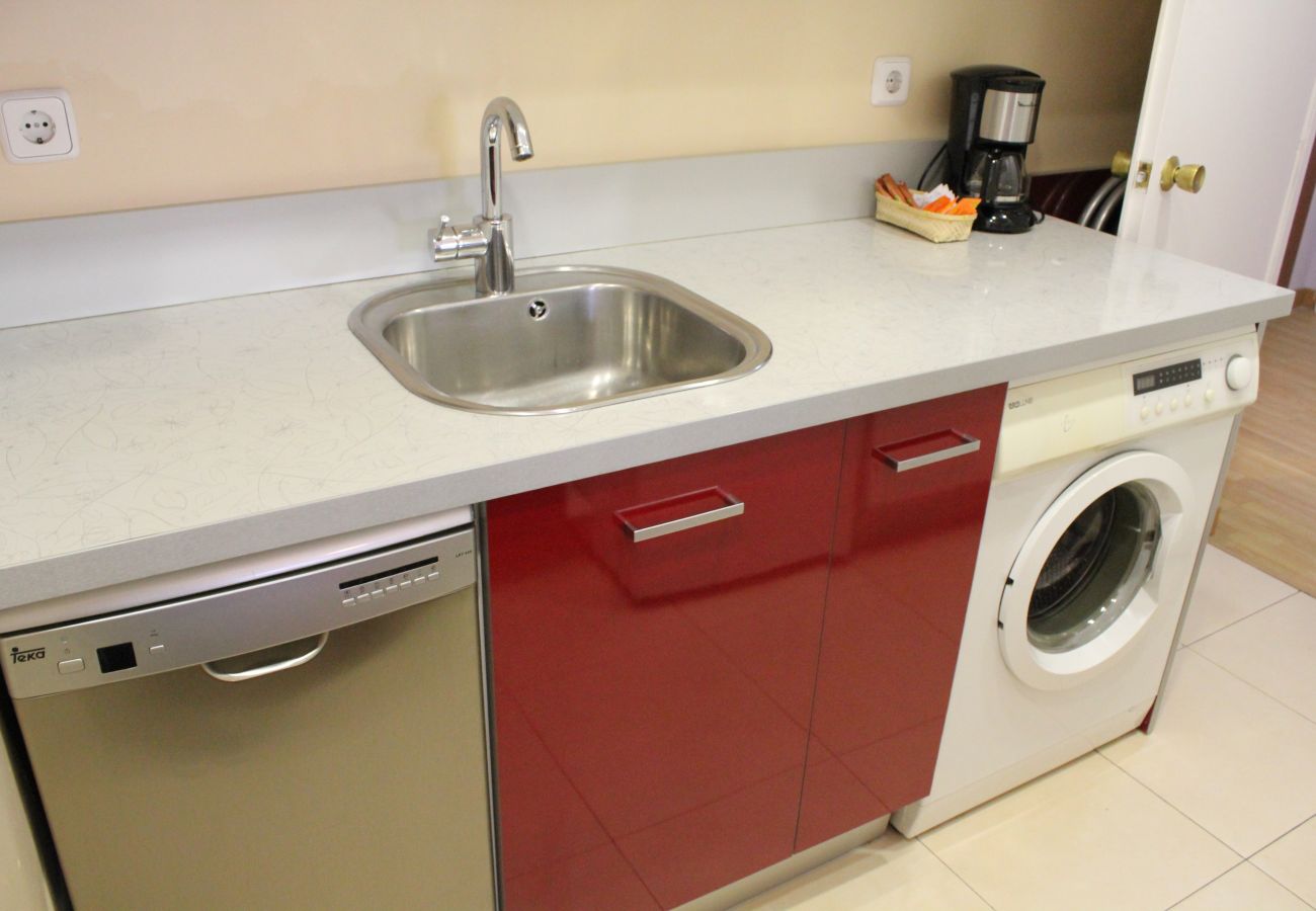 Apartamento en Madrid - Amplio apartamento, Madrid Centro. WIFI