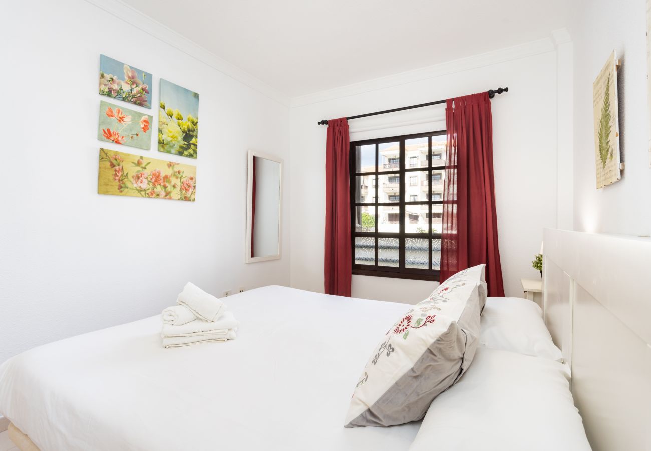 Apartamento en Costa del Silencio - Mar y piscina en Costa del Silencio