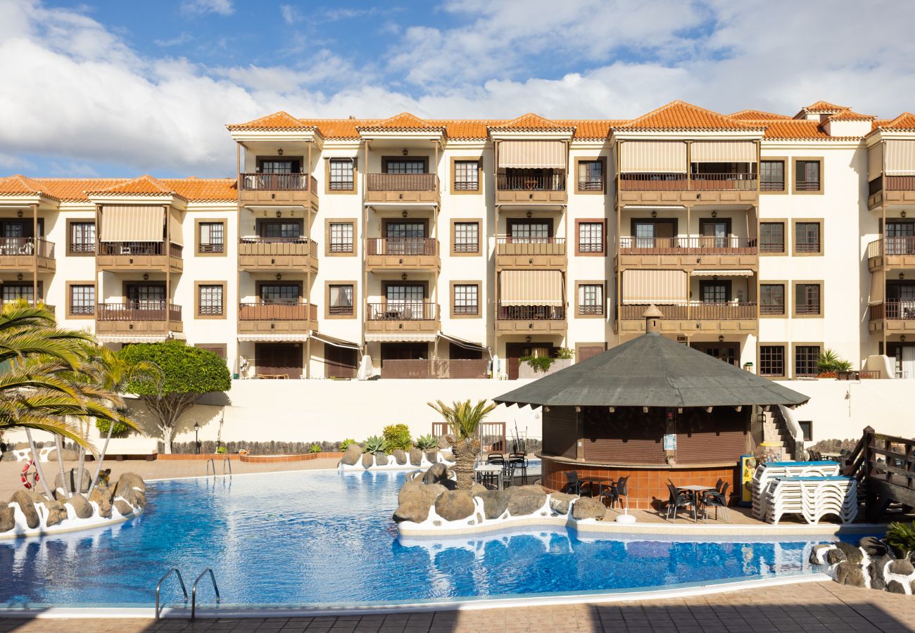 Apartamento en Costa del Silencio - Mar y piscina en Costa del Silencio