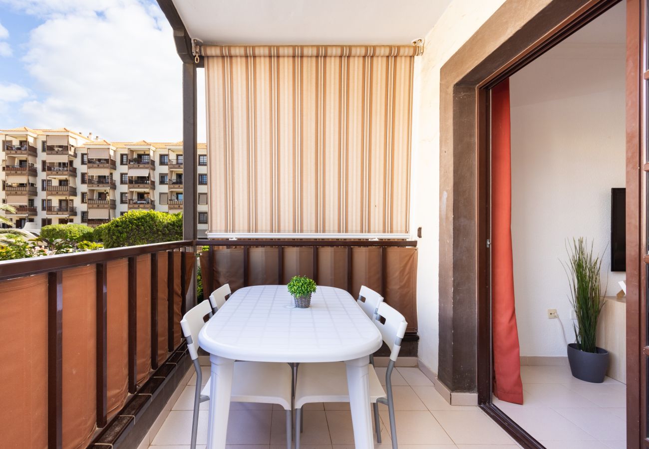 Apartamento en Costa del Silencio - Mar y piscina en Costa del Silencio