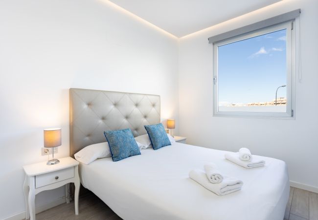 Apartamento en Adeje - Wonderful 2 bd apartment with great terrace Apartamento en Adeje - Wonderful 2 bd apartment with great terrace