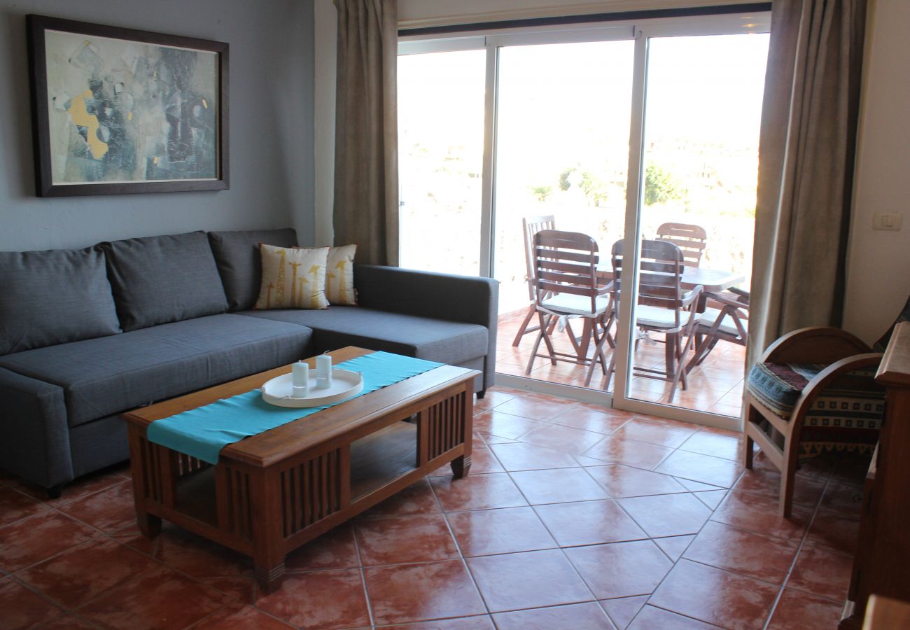 Apartamento en Adeje - Relax y descanso con terraza y vistas al mar