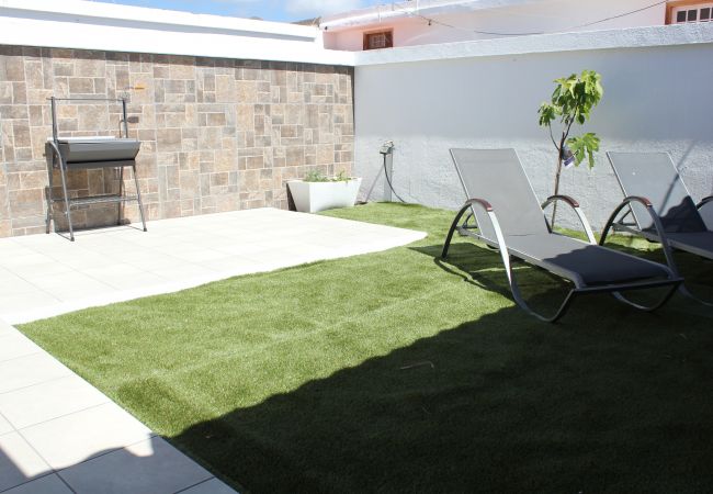 Casa en Adeje - Gran terraza, BBQ y relax en Playa Paraiso Casa en Adeje - Gran terraza, BBQ y relax en Playa Paraiso