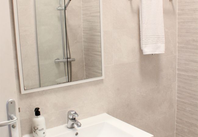 Apartamento en Adeje - Great location, 2 bd and terrace in Las Americas Apartamento en Adeje - Great location, 2 bd and terrace in Las Americas