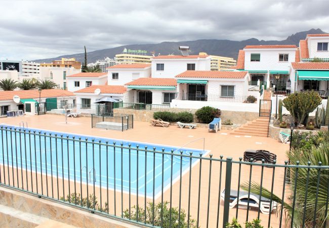 Apartamento en Adeje - Great location, 2 bd and terrace in Las Americas Apartamento en Adeje - Great location, 2 bd and terrace in Las Americas