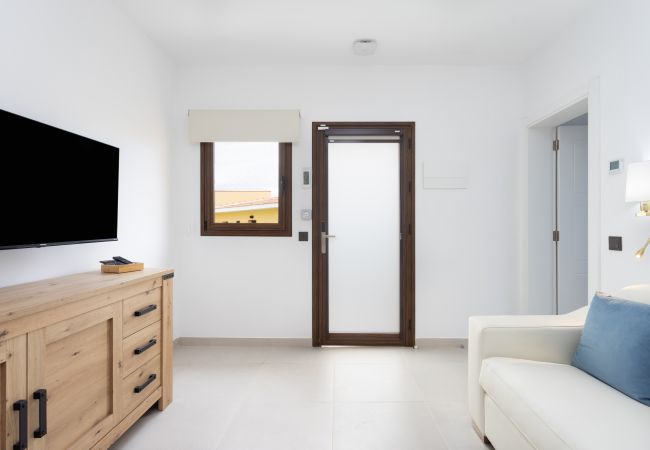 Villa en Adeje - Wonderful home with heated pool Villa en Adeje - Wonderful home with heated pool