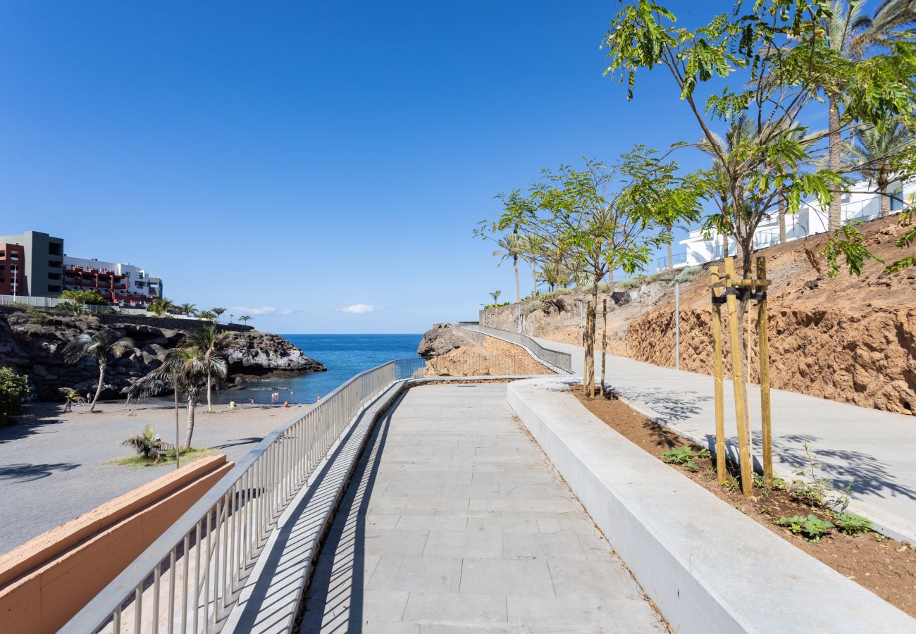 Apartamento en Playa Paraiso - Marvelous 2 bd apt & great views