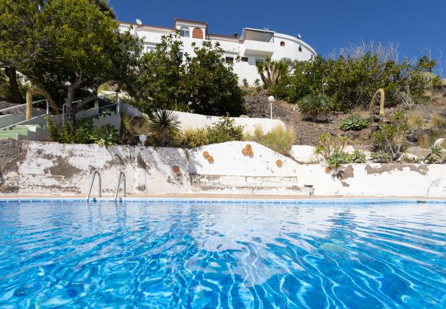 Apartamento en Radazul - Fantásticas vistas al mar. Playa y piscina Apartamento en Radazul - Fantásticas vistas al mar. Playa y piscina