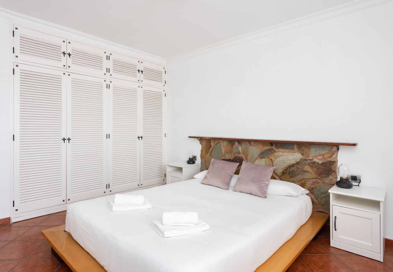 Apartamento en Radazul - Fantásticas vistas al mar. Playa y piscina