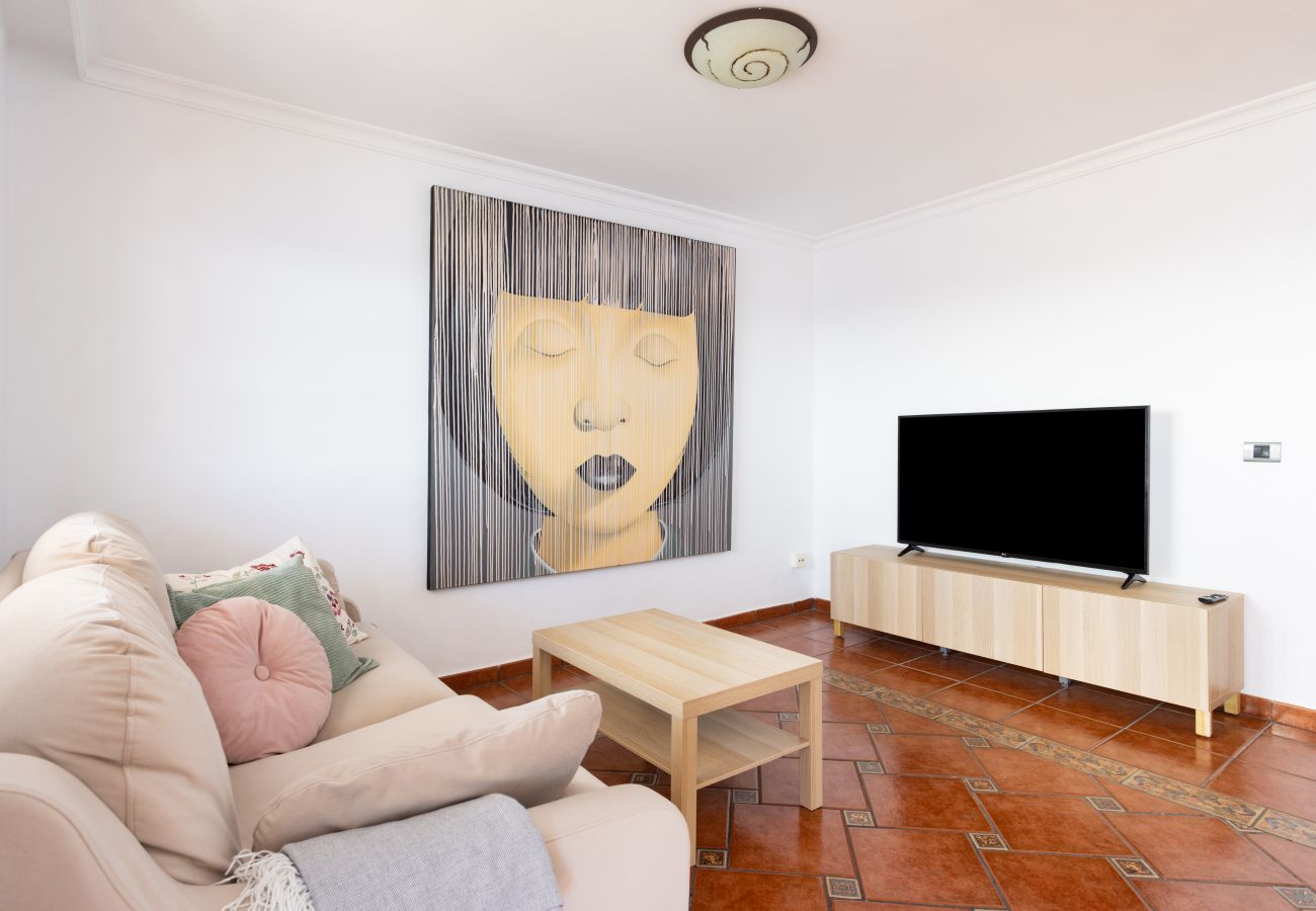 Apartamento en Radazul - Fantásticas vistas al mar. Playa y piscina