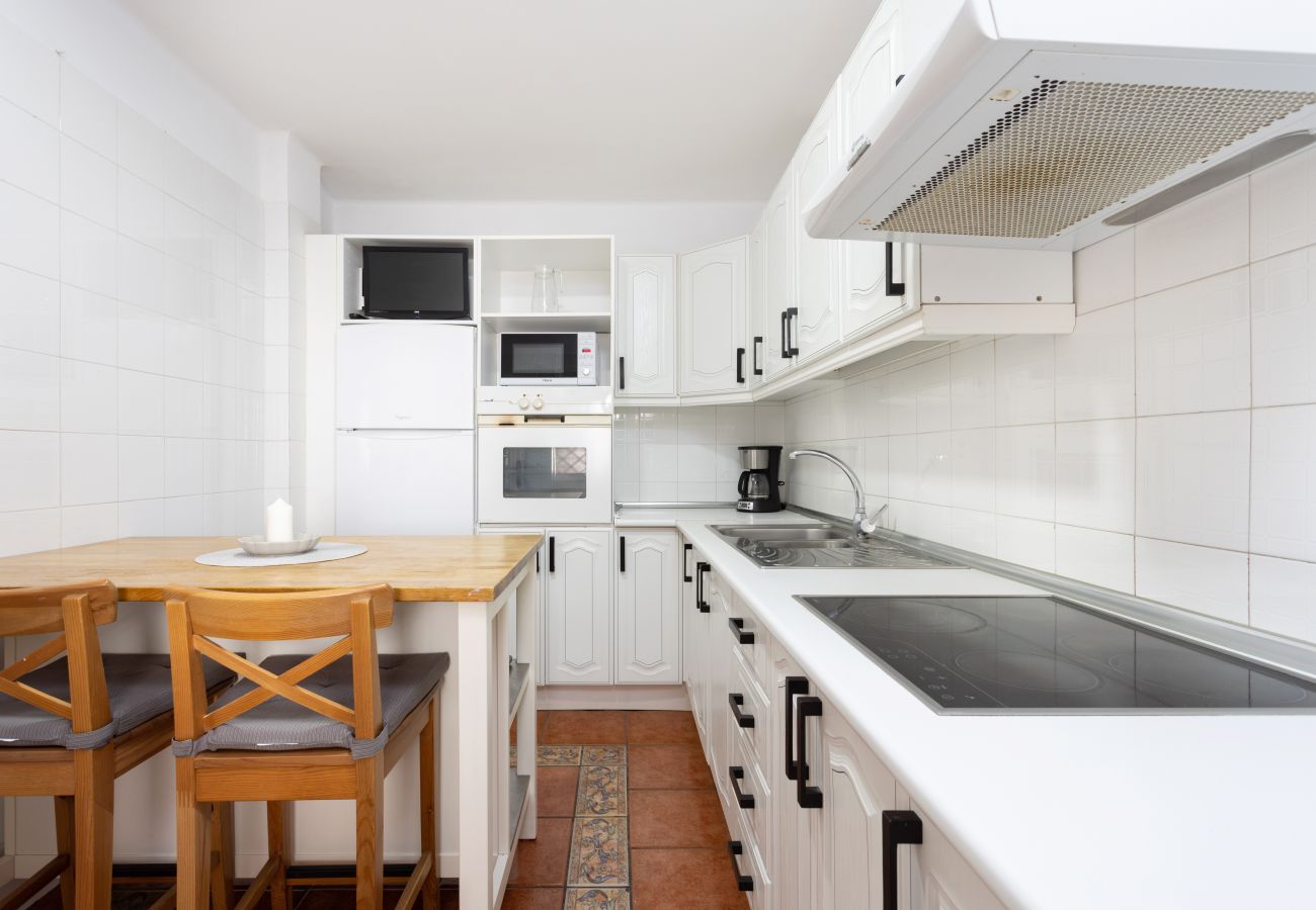 Apartamento en Radazul - Fantásticas vistas al mar. Playa y piscina