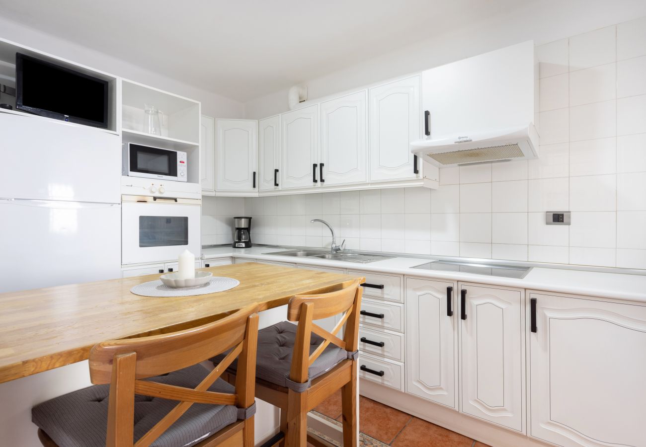 Apartamento en Radazul - Fantásticas vistas al mar. Playa y piscina