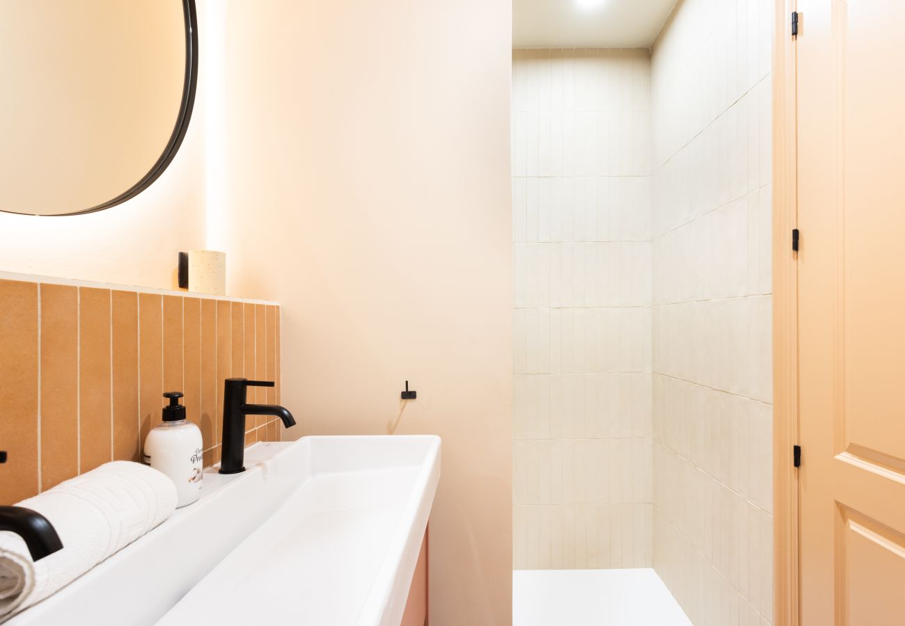 Apartamento en Callao Salvaje - Casa Cactus