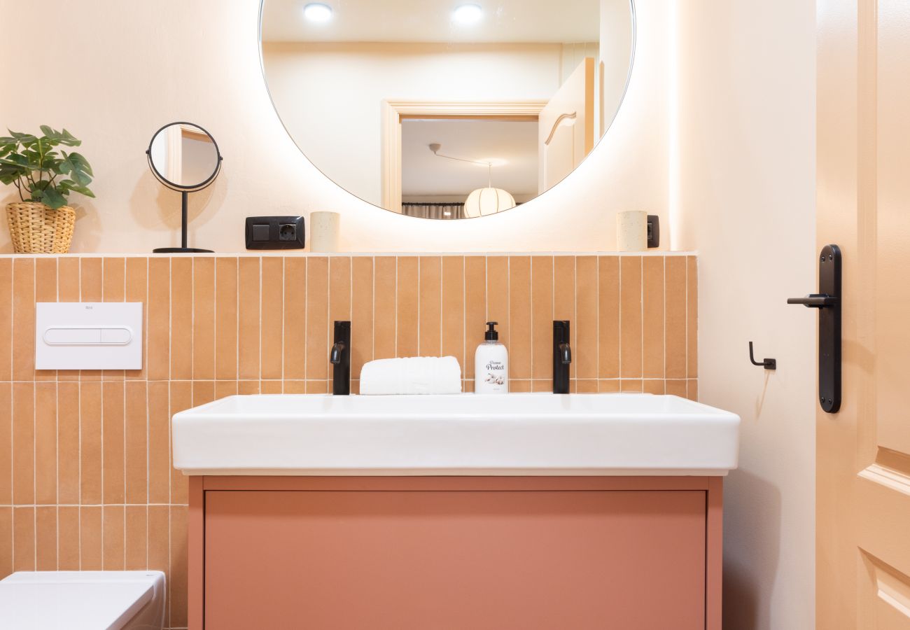 Apartamento en Callao Salvaje - Casa Cactus