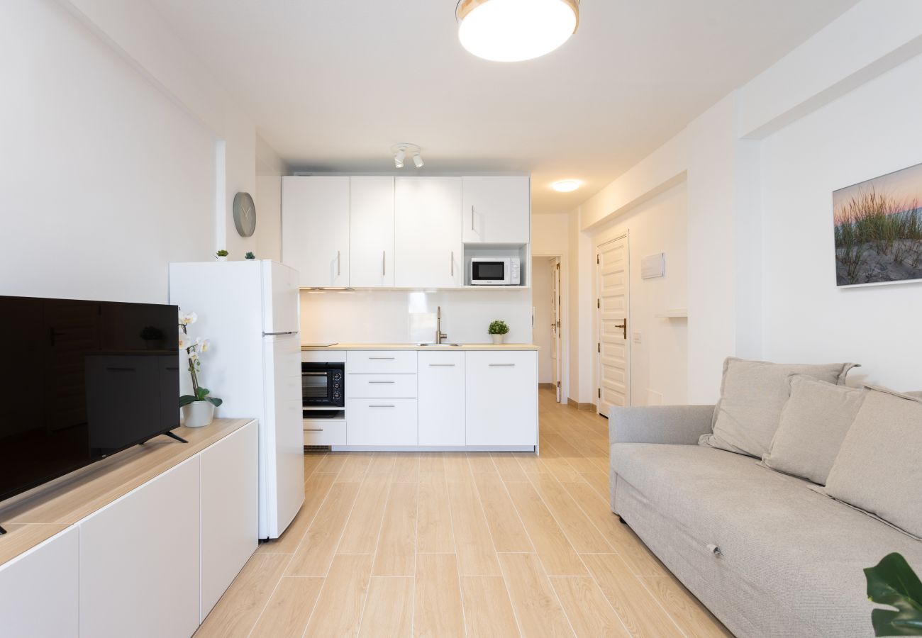 Apartamento en Los Cristianos - Spectacular view of Las Vistas beach & ocean