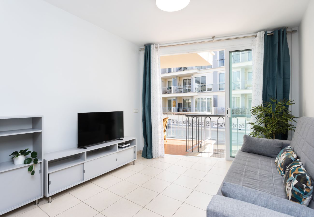 Apartamento en Puerto de Santiago - Relax, Sun, Pool & Sea in Puerto de Santiago