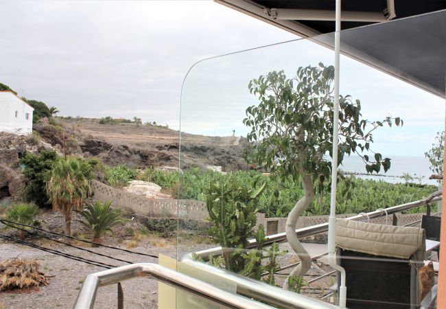 Apartment in Playa de San Juan - Apartamento Playa San Juan. Tranquilidad y WIFI Apartment in Playa de San Juan - Apartamento Playa San Juan. Tranquilidad y WIFI