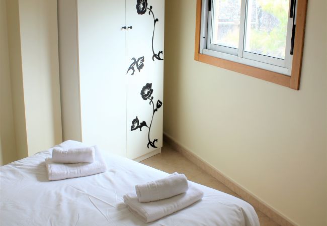 Apartment in Playa de San Juan - Apartamento Playa San Juan. Tranquilidad y WIFI Apartment in Playa de San Juan - Apartamento Playa San Juan. Tranquilidad y WIFI