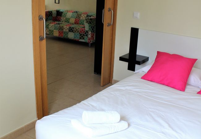 Apartment in Playa de San Juan - Apartamento Playa San Juan. Tranquilidad y WIFI Apartment in Playa de San Juan - Apartamento Playa San Juan. Tranquilidad y WIFI