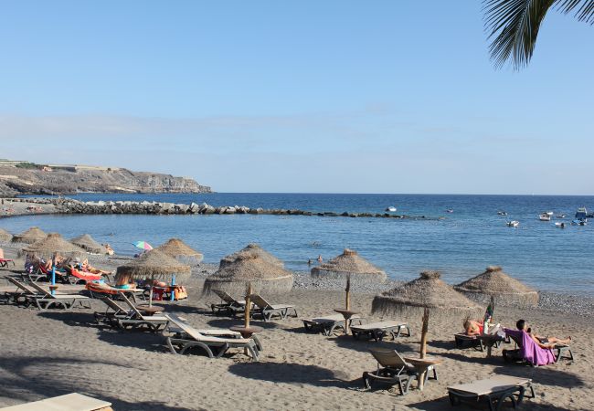 Apartment in Playa de San Juan - Apartamento Playa San Juan. Tranquilidad y WIFI Apartment in Playa de San Juan - Apartamento Playa San Juan. Tranquilidad y WIFI