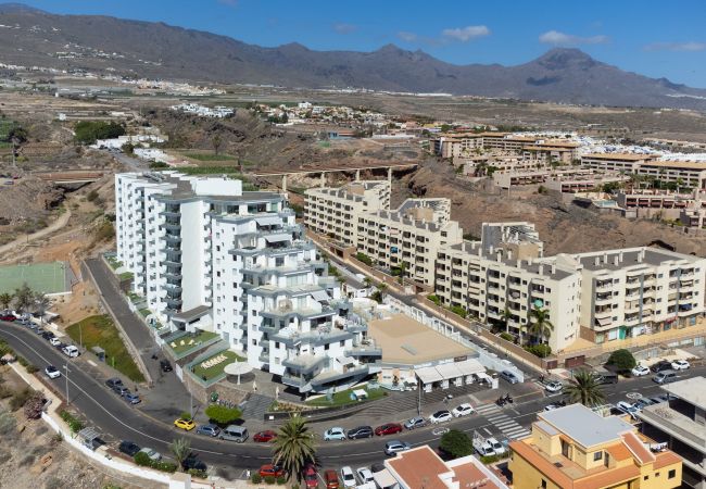 Apartment in Adeje - Wonderful 2 bd apartment with great terrace Apartment in Adeje - Wonderful 2 bd apartment with great terrace