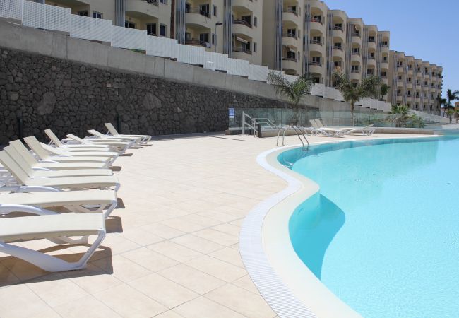 Apartment in Adeje - Wonderful 2 bd apartment with great terrace Apartment in Adeje - Wonderful 2 bd apartment with great terrace