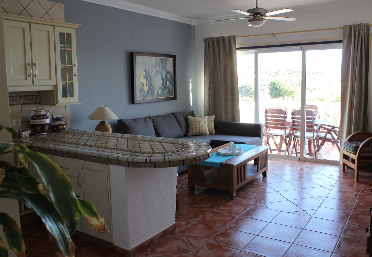 Apartment in Adeje - Relax y descanso con terraza y vistas al mar