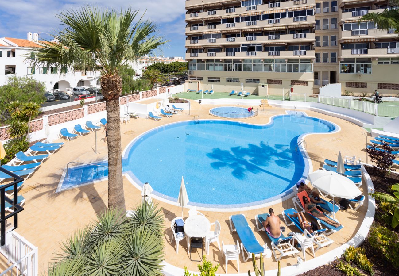 Apartment in Adeje - Relax y descanso con terraza y vistas al mar