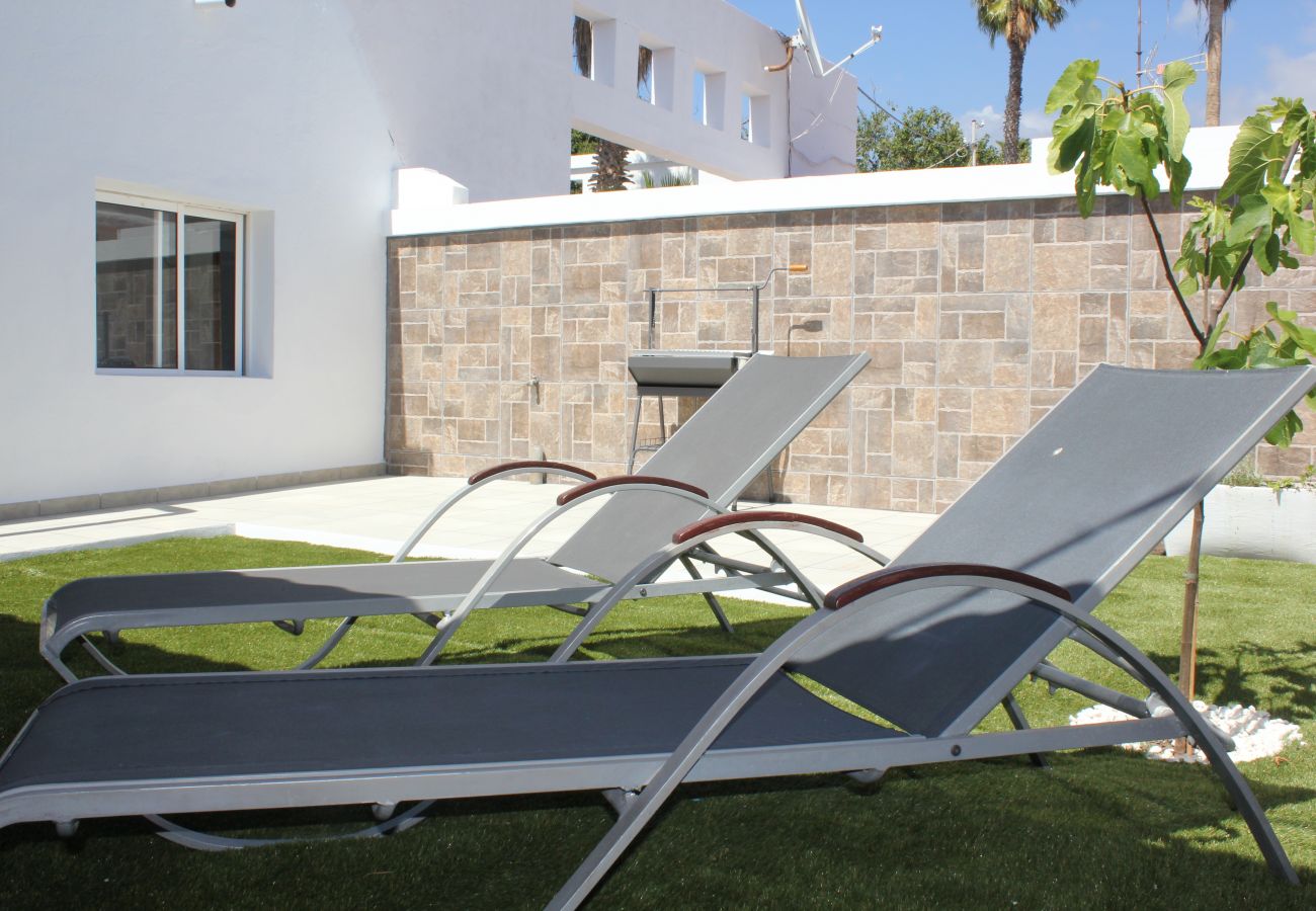 House in Adeje - Gran terraza, BBQ y relax en Playa Paraiso