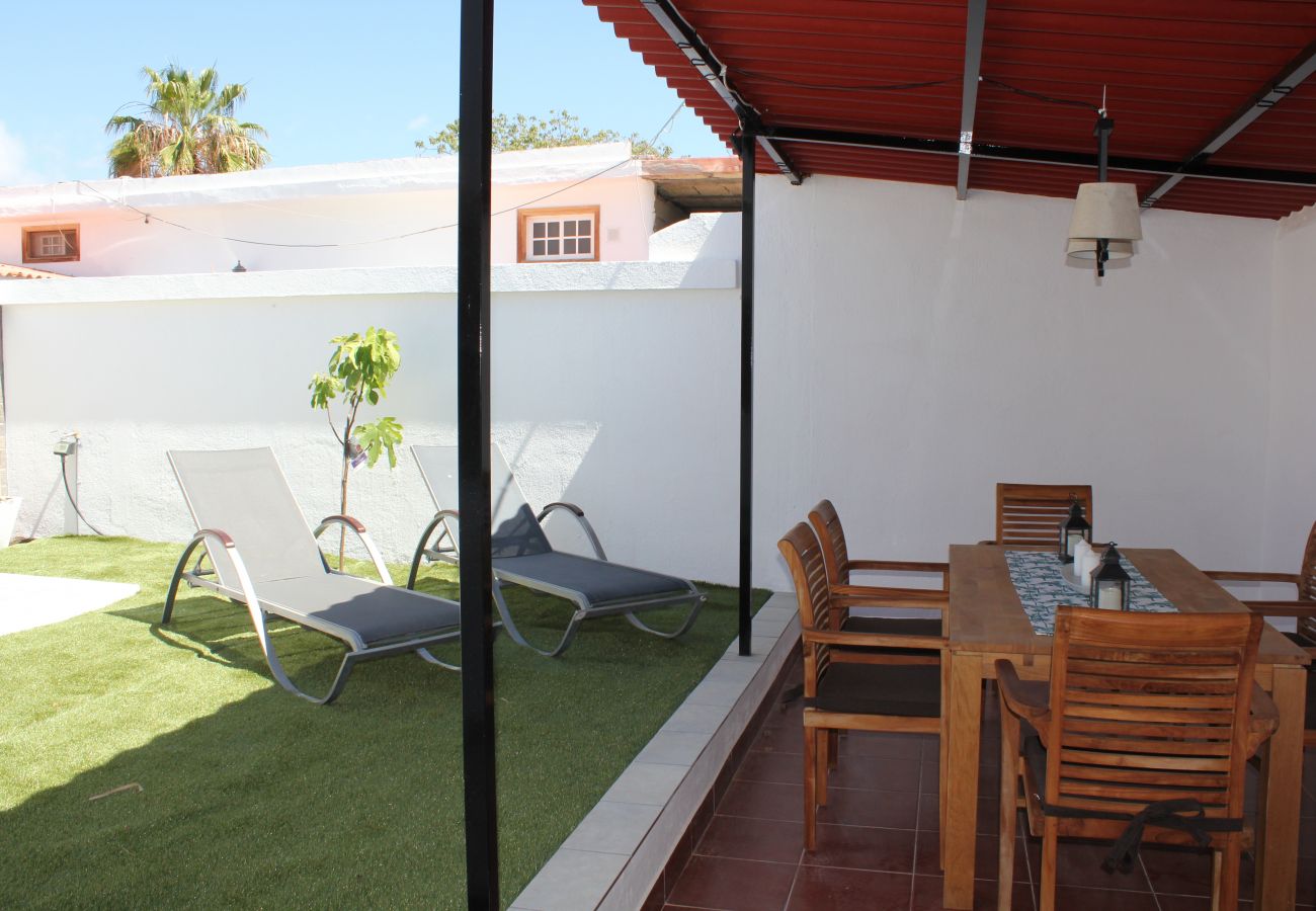 House in Adeje - Gran terraza, BBQ y relax en Playa Paraiso