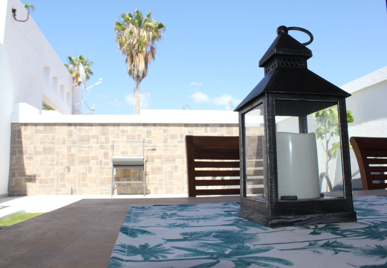 House in Adeje - Gran terraza, BBQ y relax en Playa Paraiso