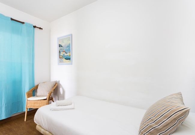 Apartment in Playa de San Juan - Nice 2 bd apartment by the sea in Playa San Juan Apartment in Playa de San Juan - Nice 2 bd apartment by the sea in Playa San Juan