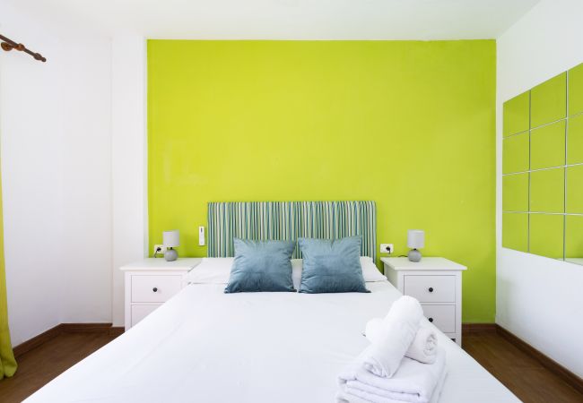 Apartment in Playa de San Juan - Nice 2 bd apartment by the sea in Playa San Juan Apartment in Playa de San Juan - Nice 2 bd apartment by the sea in Playa San Juan