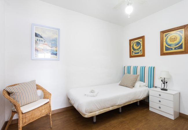 Apartment in Playa de San Juan - Nice 2 bd apartment by the sea in Playa San Juan Apartment in Playa de San Juan - Nice 2 bd apartment by the sea in Playa San Juan