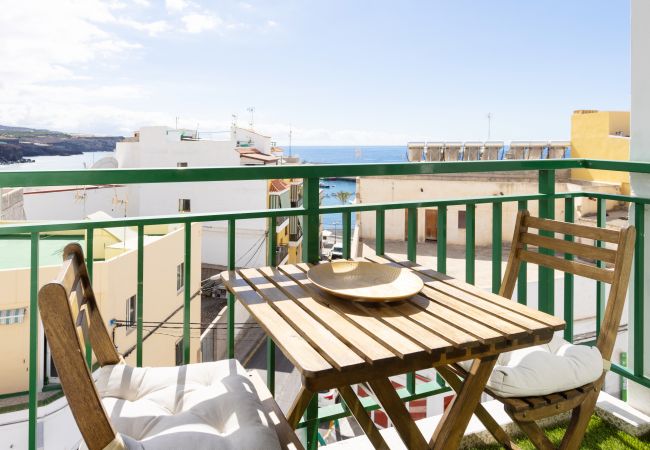 Apartment in Playa de San Juan - Nice 2 bd apartment by the sea in Playa San Juan Apartment in Playa de San Juan - Nice 2 bd apartment by the sea in Playa San Juan