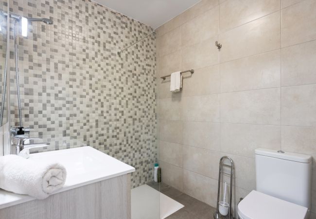 Apartment in Playa de San Juan - Nice 2 bd apartment by the sea in Playa San Juan Apartment in Playa de San Juan - Nice 2 bd apartment by the sea in Playa San Juan