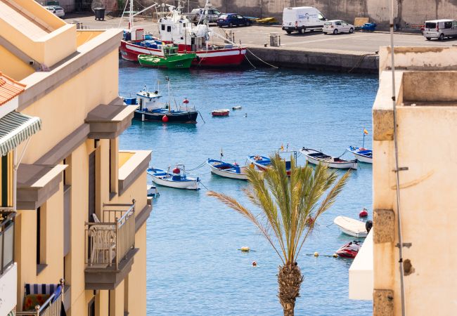 Apartment in Playa de San Juan - Nice 2 bd apartment by the sea in Playa San Juan Apartment in Playa de San Juan - Nice 2 bd apartment by the sea in Playa San Juan