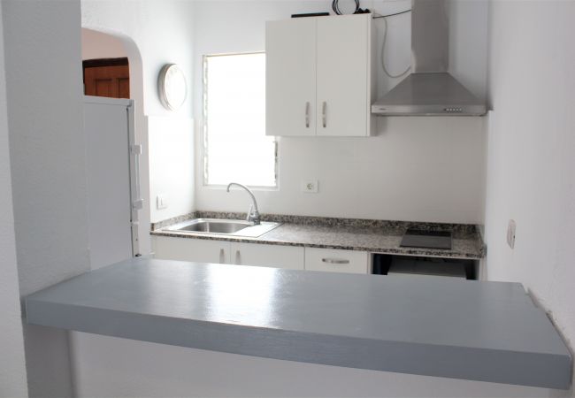 Apartment in Adeje - Great location, 2 bd and terrace in Las Americas Apartment in Adeje - Great location, 2 bd and terrace in Las Americas