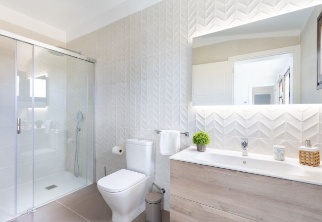 Villa in Adeje - Wonderful home with heated pool Villa in Adeje - Wonderful home with heated pool