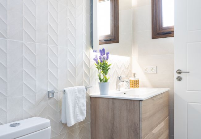 Villa in Adeje - Wonderful home with heated pool Villa in Adeje - Wonderful home with heated pool