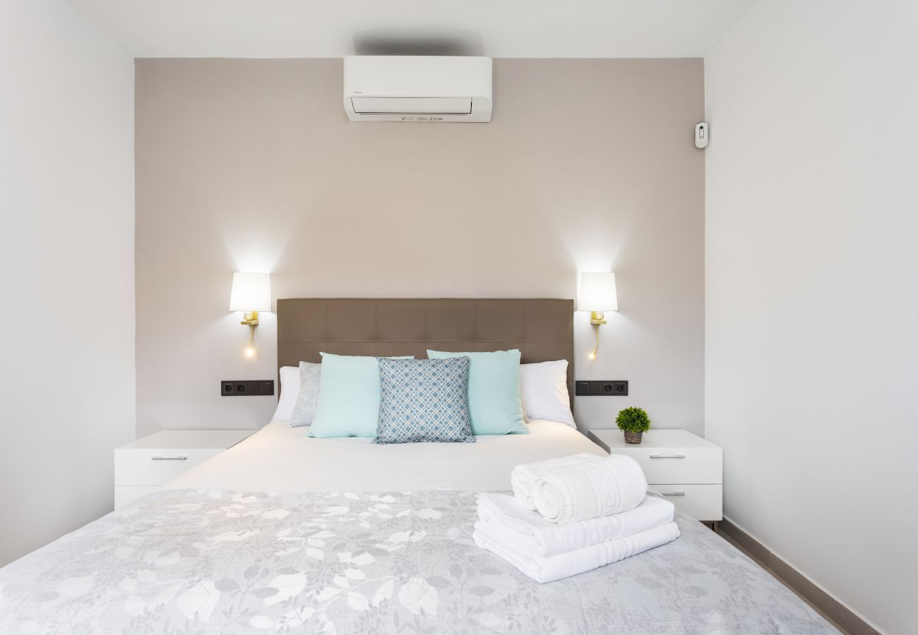 Villa in Adeje - Wonderful home with heated pool