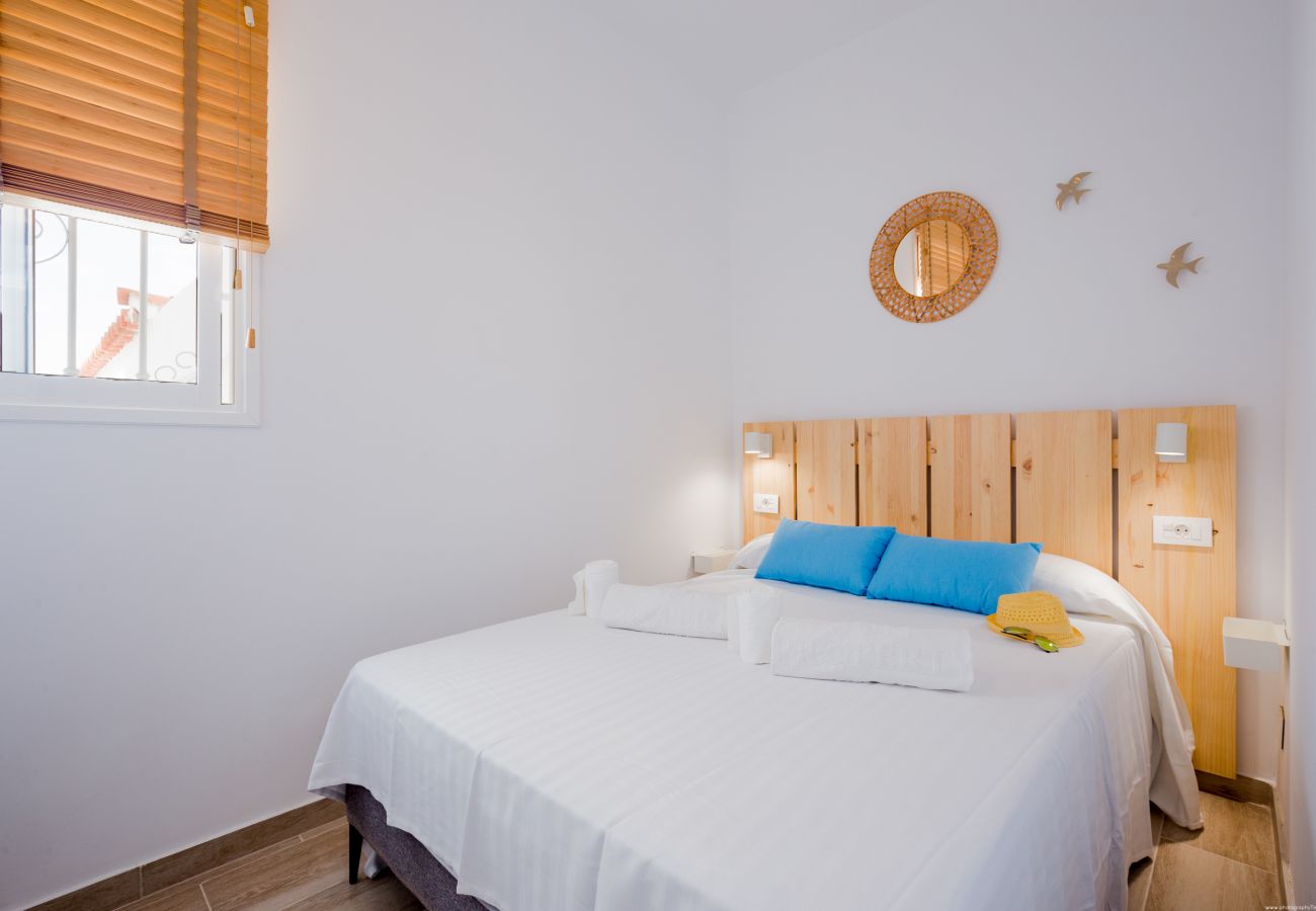 Apartment in Adeje - Stunning 2 bd apartment in Costa Adeje