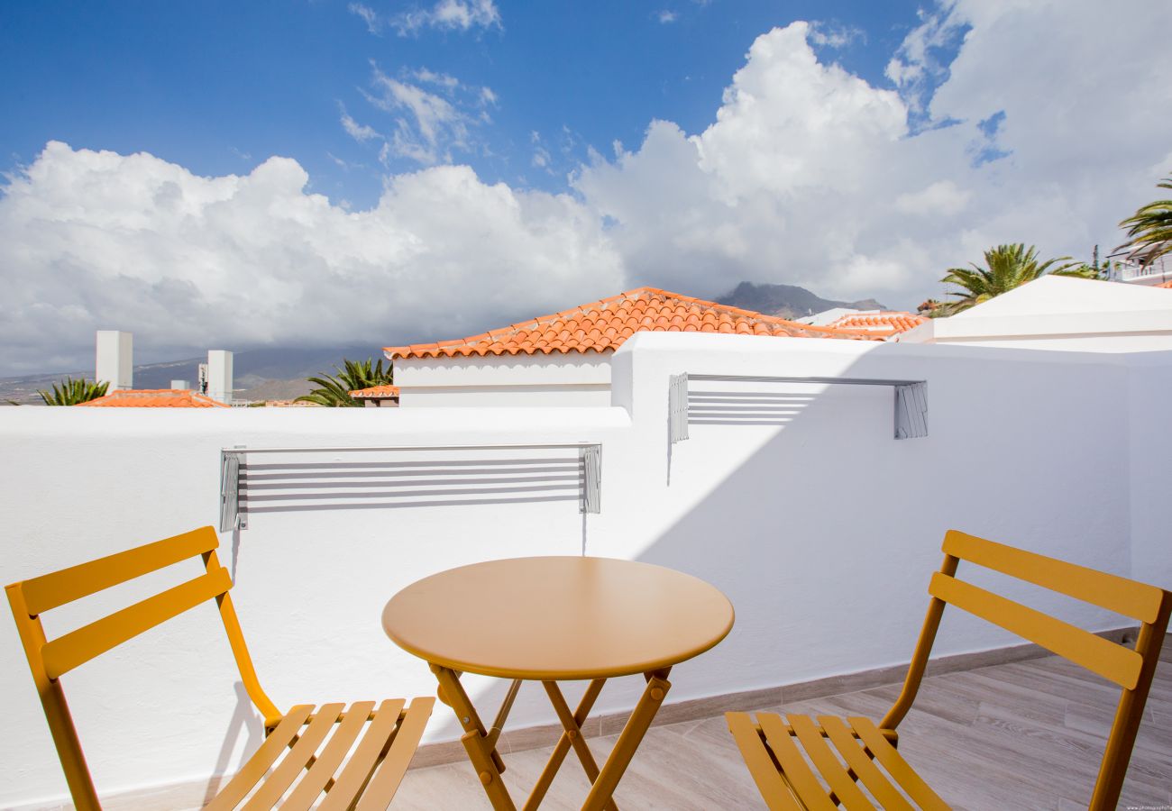 Apartment in Adeje - Stunning 2 bd apartment in Costa Adeje