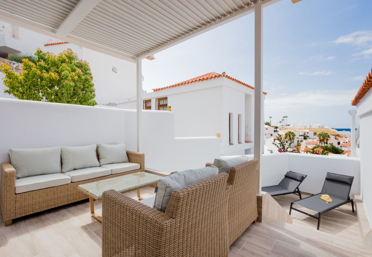 Apartment in Adeje - Stunning 2 bd apartment in Costa Adeje