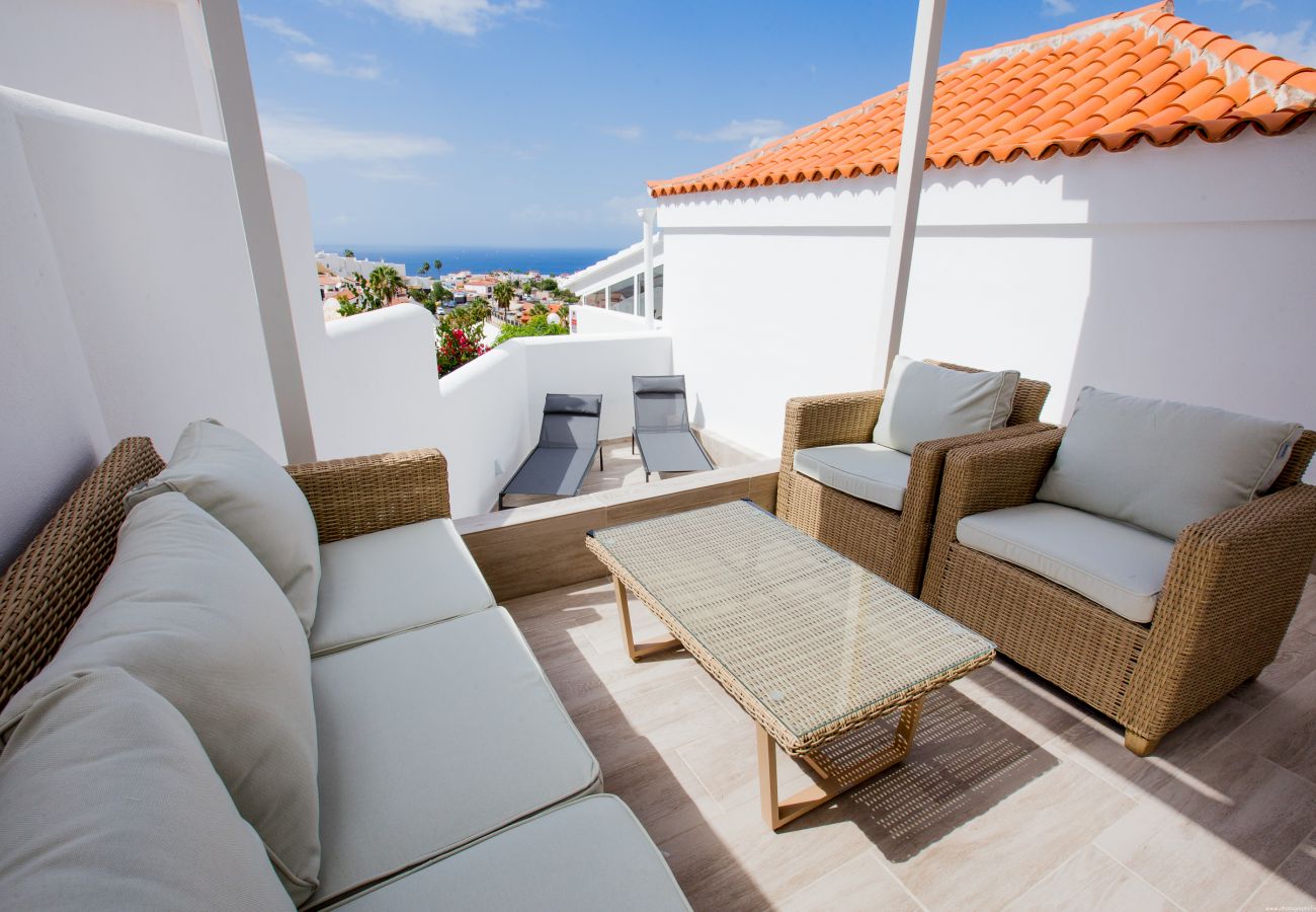 Apartment in Adeje - Stunning 2 bd apartment in Costa Adeje