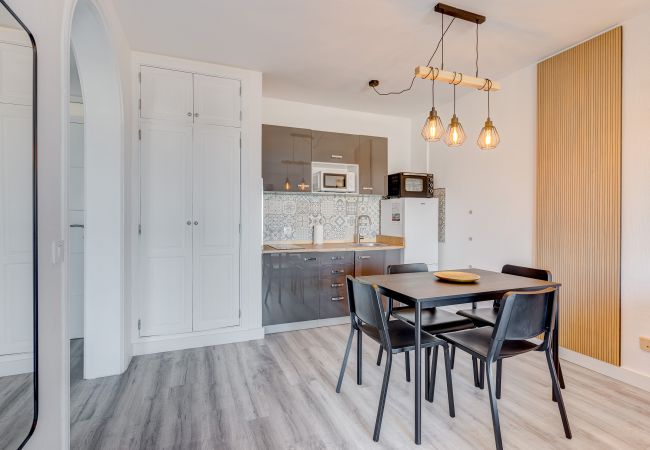 Apartment in Costa Adeje - Bright and modern apt in Costa Adeje Apartment in Costa Adeje - Bright and modern apt in Costa Adeje