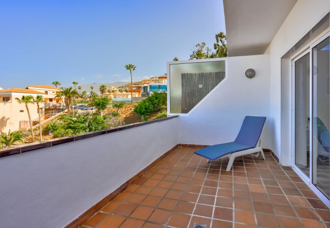 Apartment in Costa Adeje - Bright and modern apt in Costa Adeje Apartment in Costa Adeje - Bright and modern apt in Costa Adeje