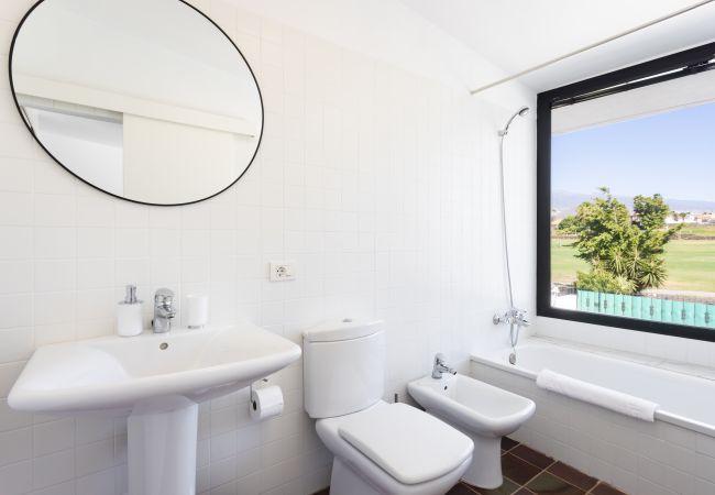 Terraced House in San Miguel de Abona - Marvelous home with private pool Terraced House in San Miguel de Abona - Marvelous home with private pool