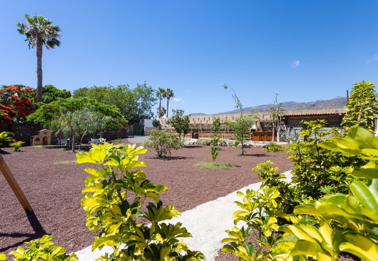 Country house in Adeje - PINQUITIN